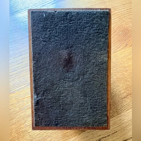 Mid-Century Modern Vintage Blue & Green Lucite Grapes mounted wooden Bookend - Picture 10 of 12